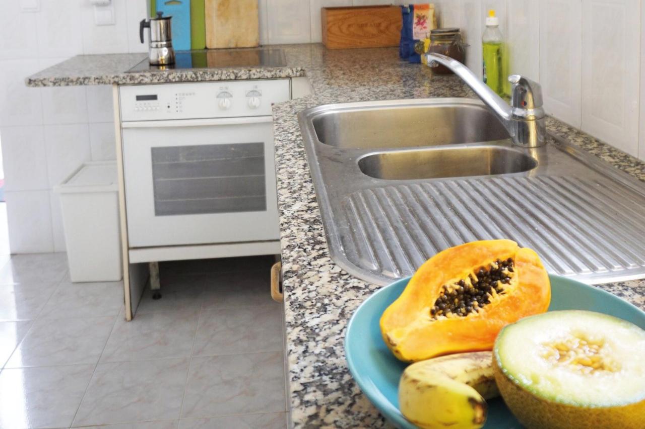 Bed and Breakfast Getwet Surfcamp Costa da Caparica Exterior foto