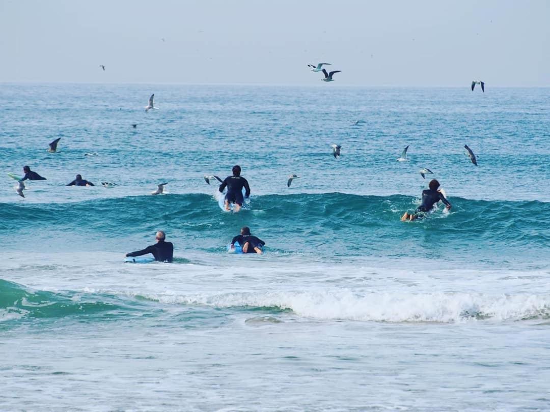 Bed and Breakfast Getwet Surfcamp Costa da Caparica Exterior foto